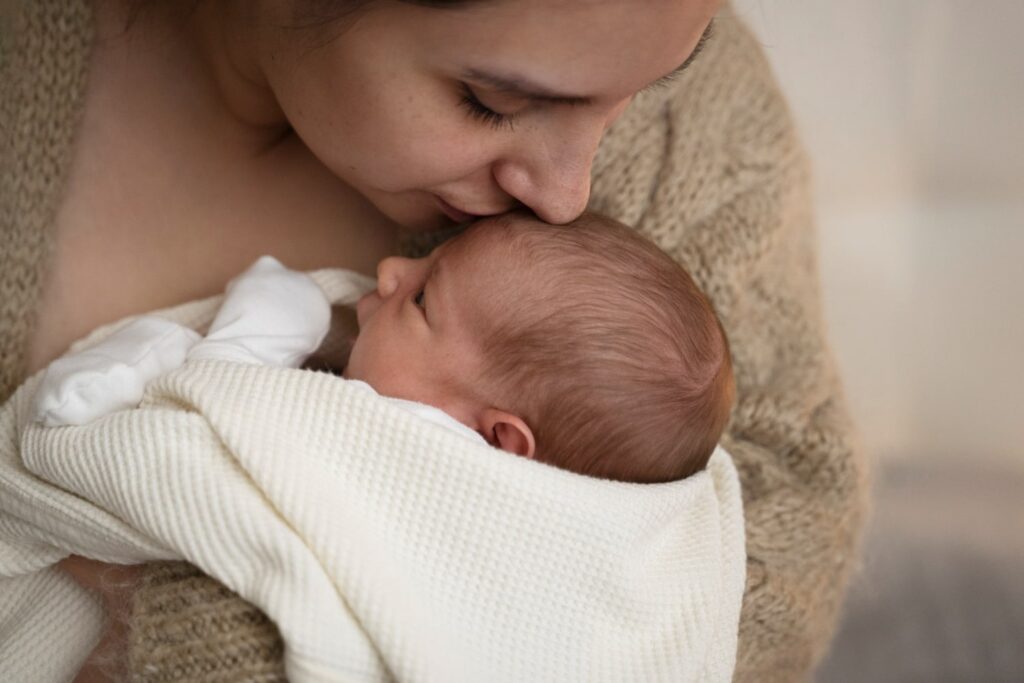 Caring For A Newborn As A Single Mom